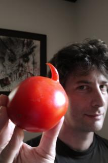 Tomato Haters vs Tomato Lovers